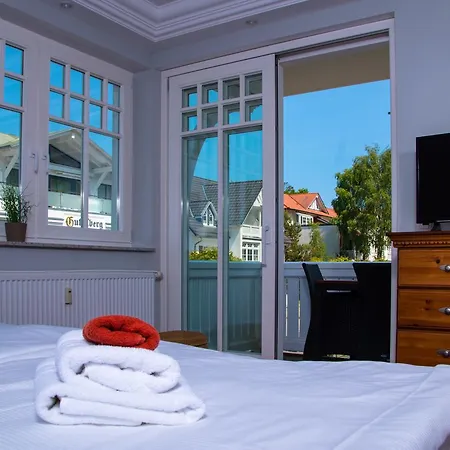 Villa Hansa Binz App 4 am Kurpark Meine Ferienzeit Exterior foto